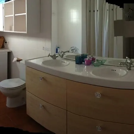 Bini Roca Villa *